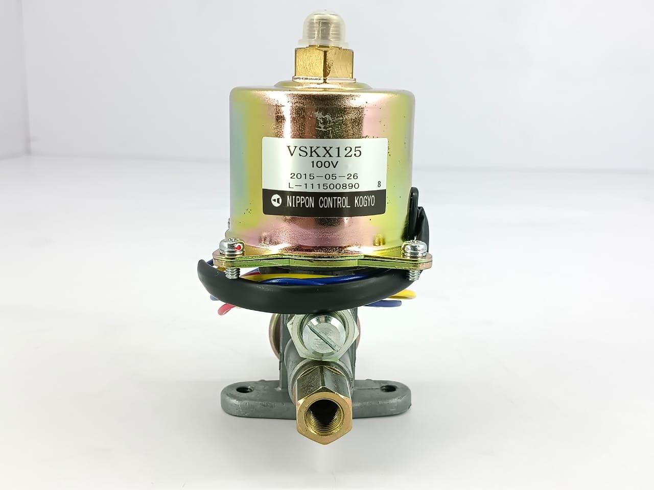 Industrial pneumatic control valve assembly