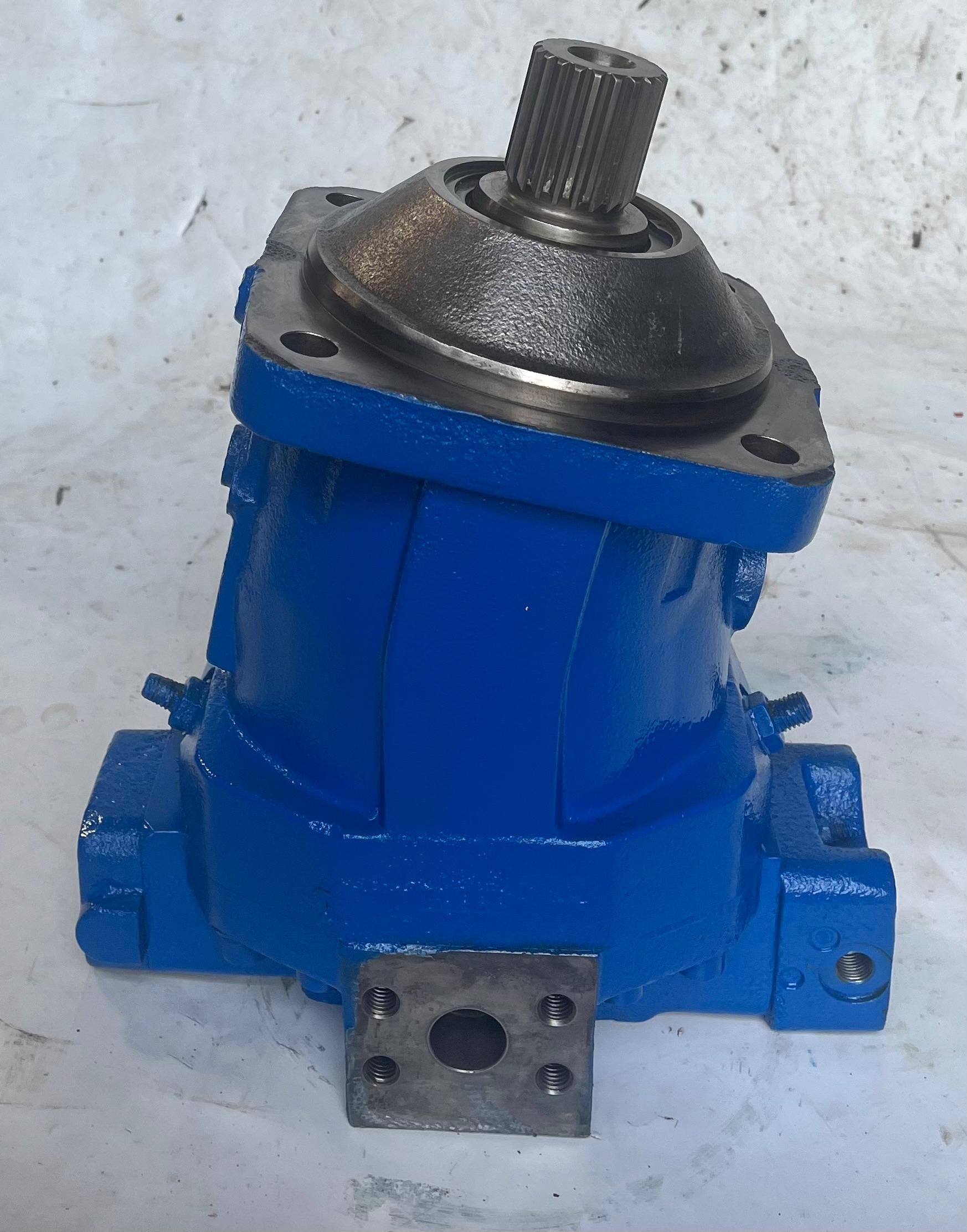 Blue hydraulic pump with splined shaft